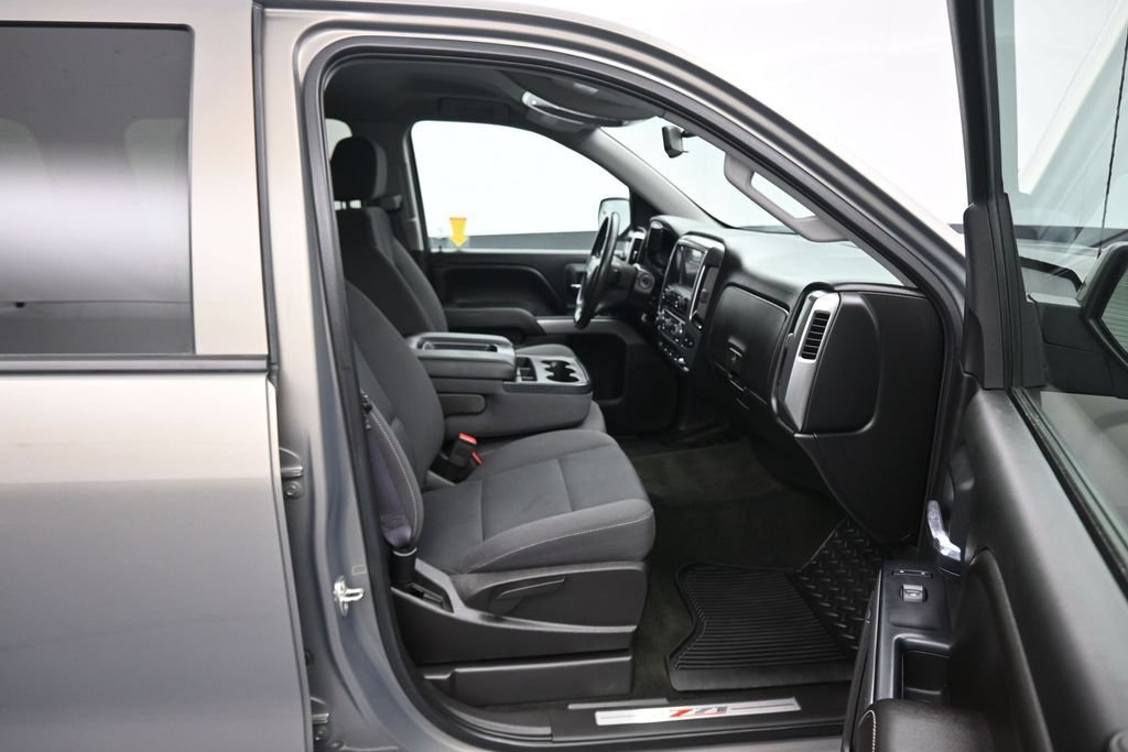 Used 2017 Chevrolet Silverado 1500 LT w/ All Star Edition AWD/4WD image 43