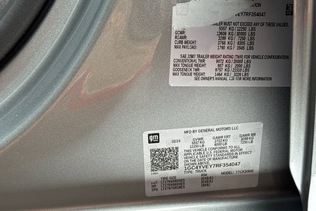 Certified 2024 Chevrolet Silverado 3500 High Country AWD/4WD image 36
