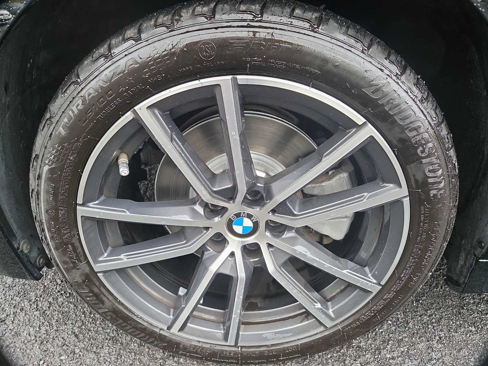 Used 2021 BMW 330i xDrive Sedan w/ Premium Package AWD/4WD image 25