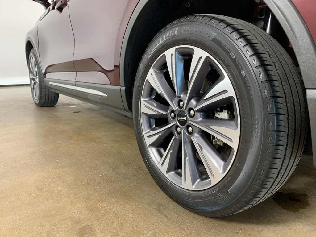 Used 2021 Lincoln Corsair Reserve w/ Equipment Group 201A FWD image 15