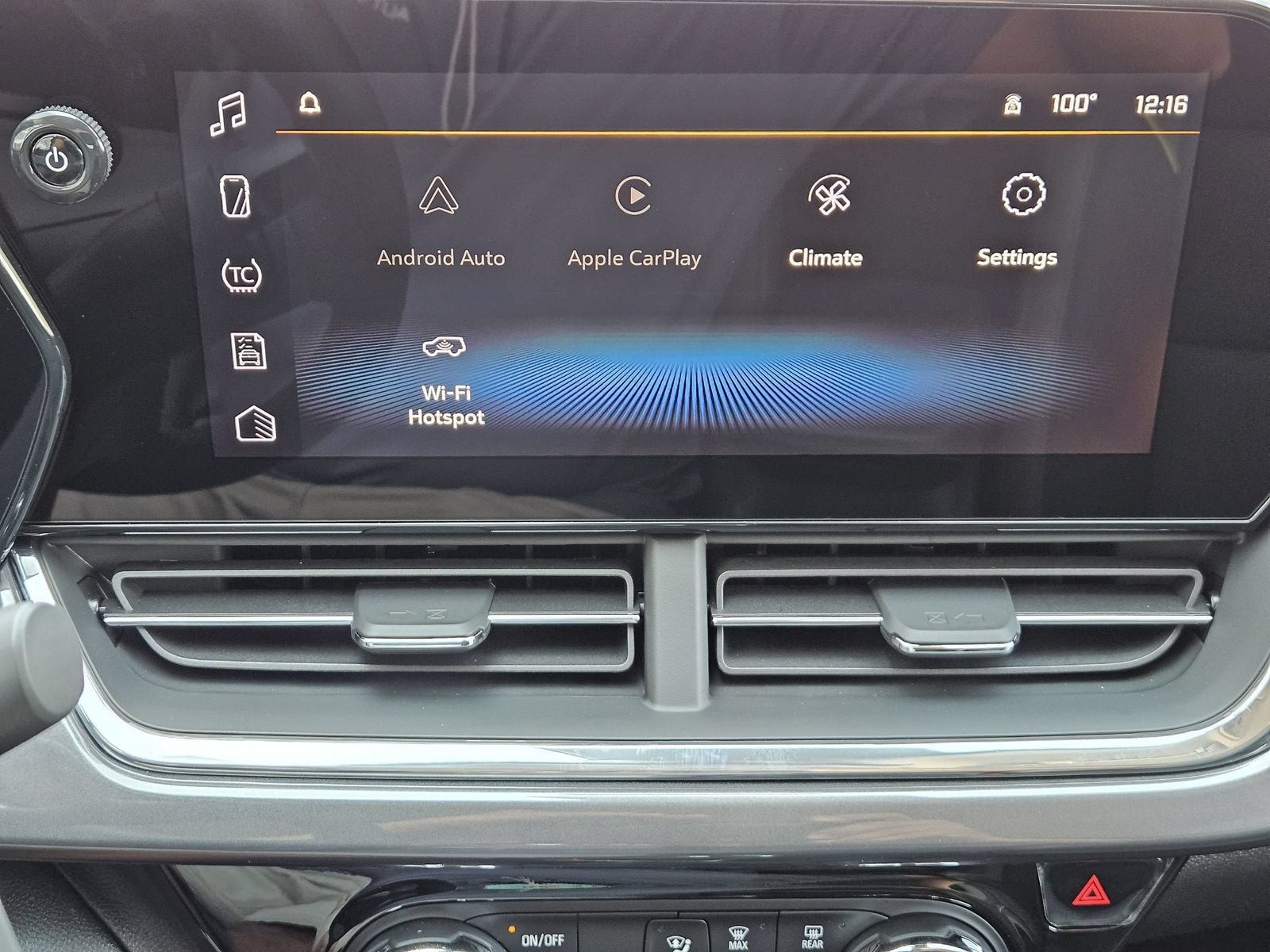 New 2026 Chevrolet Trax ACTIV w/ Driver Confidence Package FWD image 18
