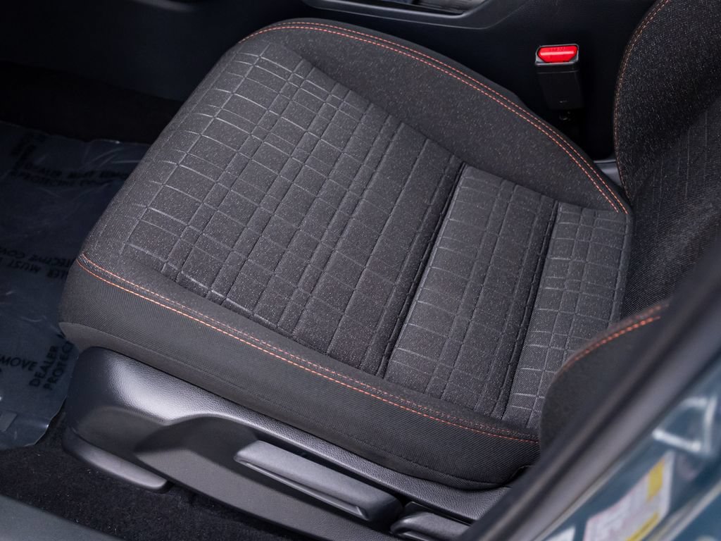 Certified 2025 Honda HR-V Sport image 16