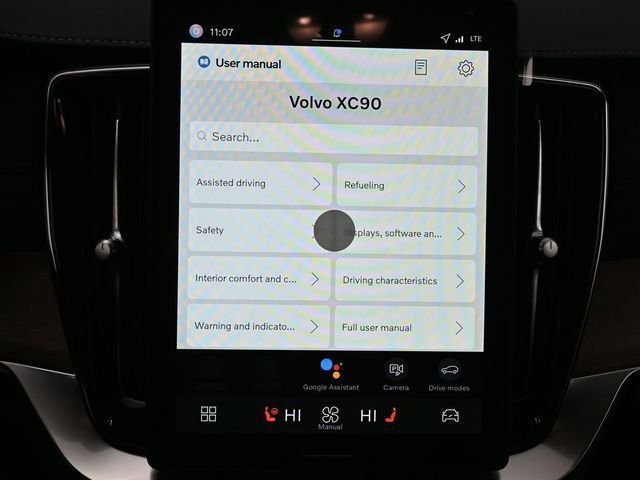 New 2026 Volvo XC90 B6 Plus w/ Protection Package Premier image 17