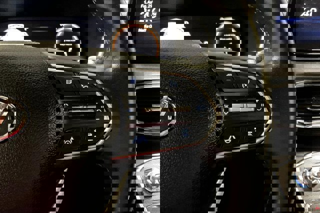 Used 2023 Hyundai Santa Fe SEL w/ Premium Package image 19