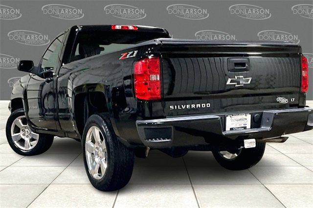 Used 2018 Chevrolet Silverado 1500 LT w/ LT Convenience Package image 5