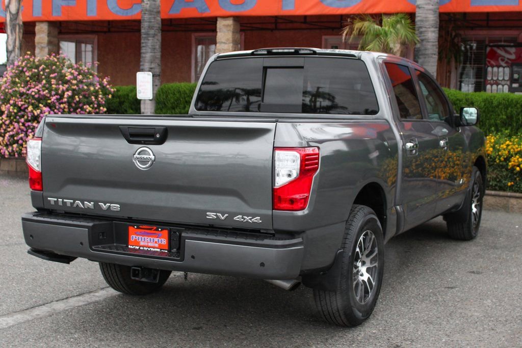 Used 2021 Nissan Titan SV w/ SV Convenience Package AWD/4WD image 9