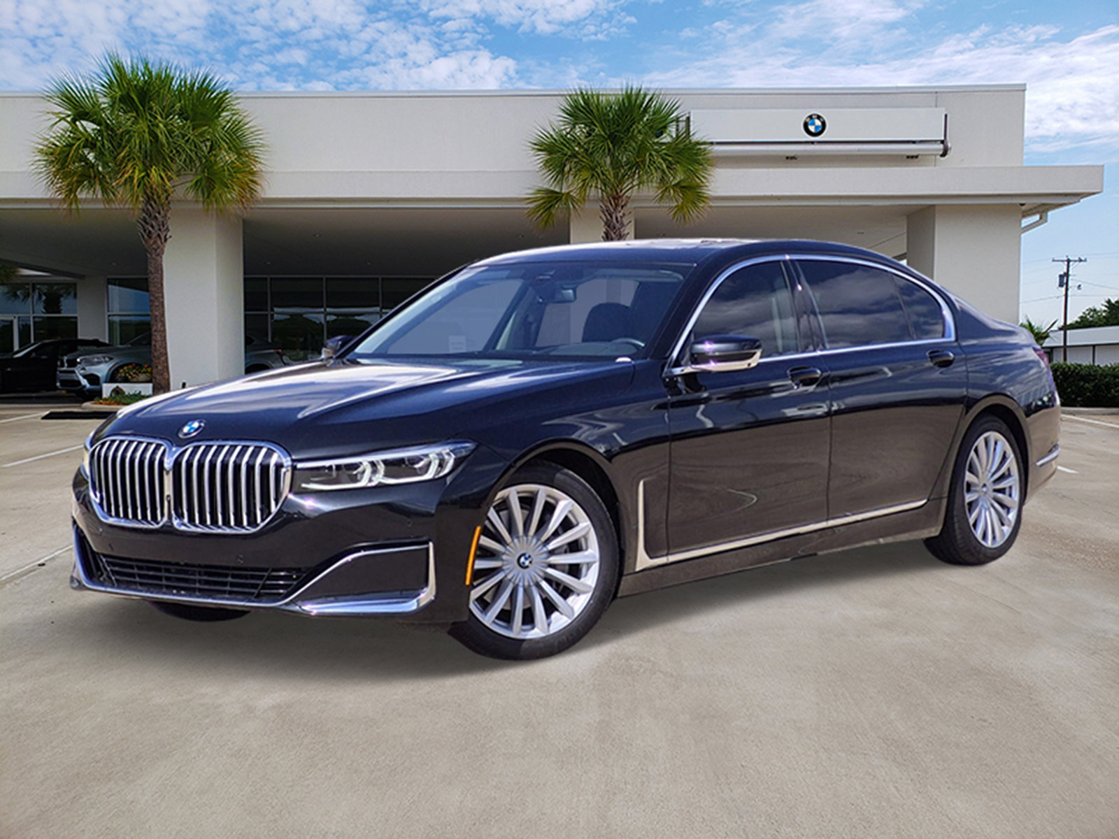 Used 2022 BMW 740i w/ Premium Package RWD image 1
