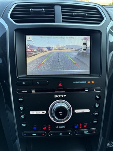 Used 2018 Ford Explorer Limited AWD/4WD image 12
