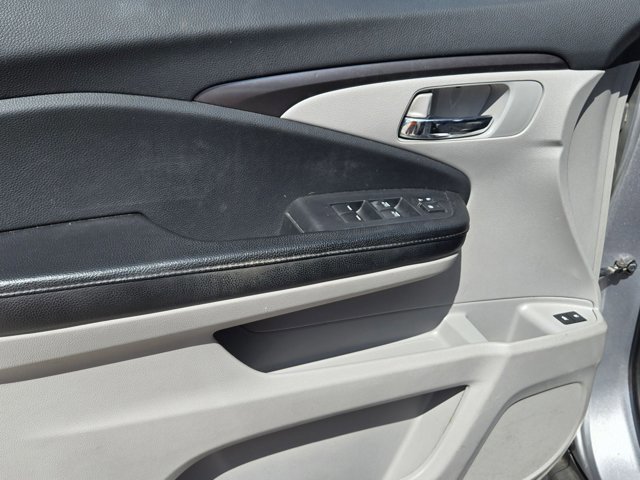 Used 2016 Honda Pilot EX-L image 4