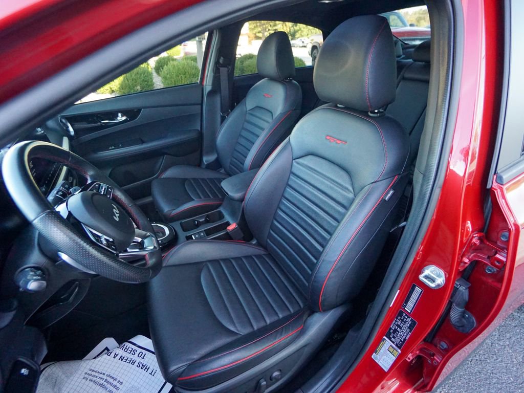 Used 2023 Kia Forte GT w/ GT2 Package image 15