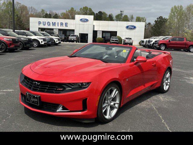 Used 2020 Chevrolet Camaro LT w/ RS Package RWD image 9