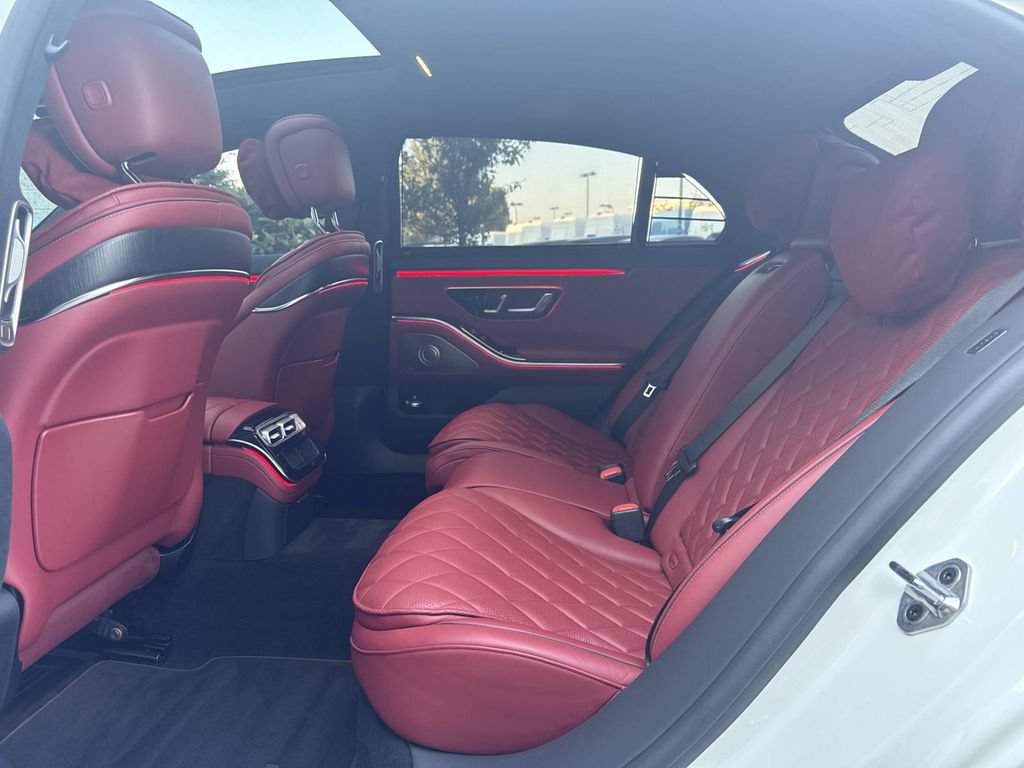Used 2022 Mercedes-Benz S 580 4MATIC Sedan image 13
