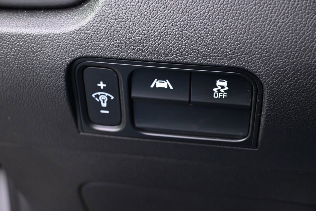 Used 2023 Kia Sorento S w/ Panoramic Sunroof Package AWD/4WD image 26