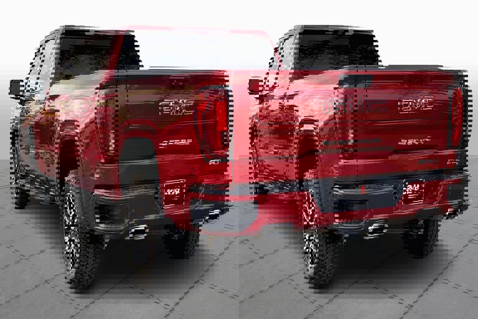 Used 2024 GMC Sierra 1500 AT4 w/ Technology Package image 12