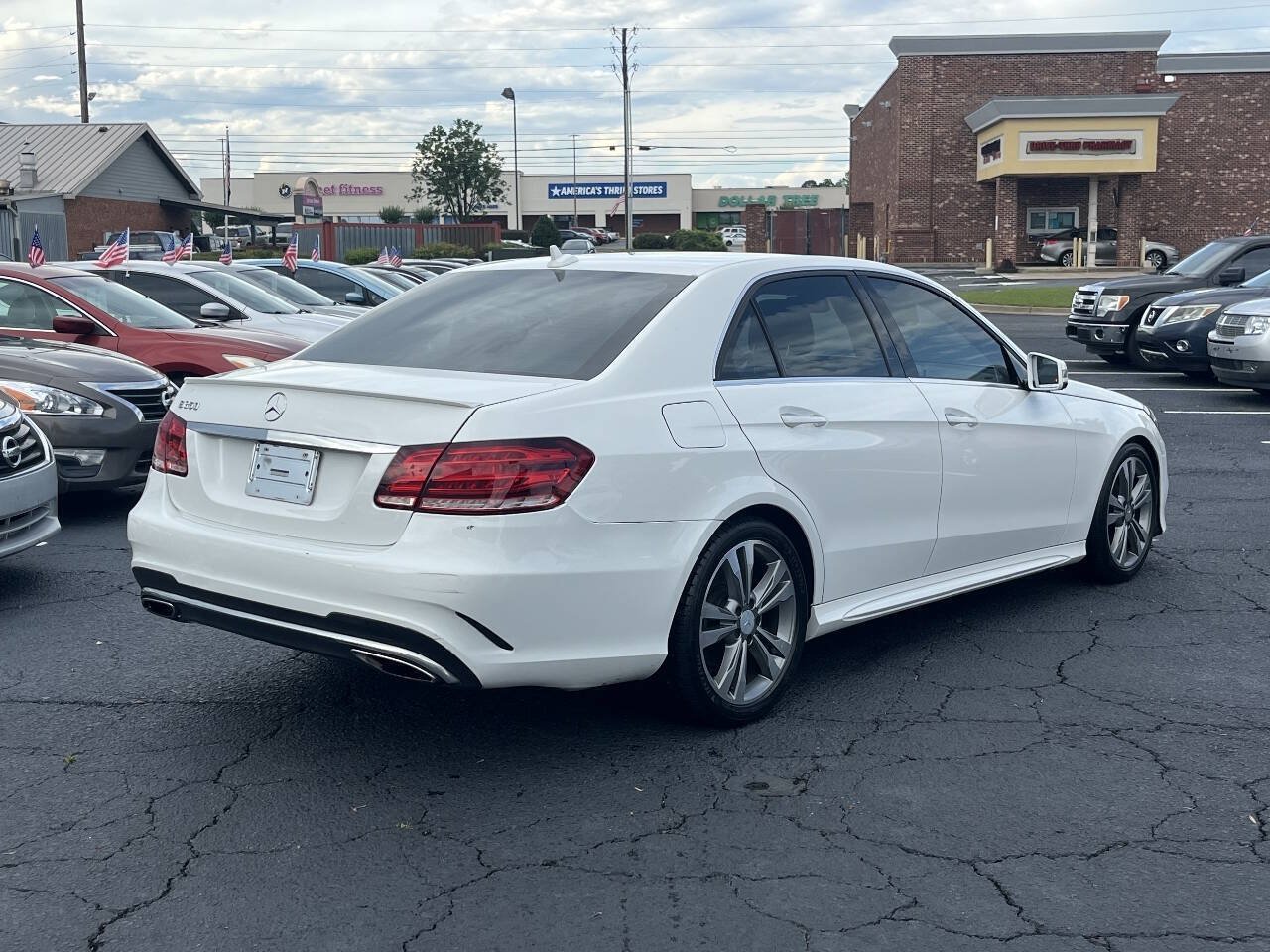 Used 2014 Mercedes-Benz E 350 Sedan image 13