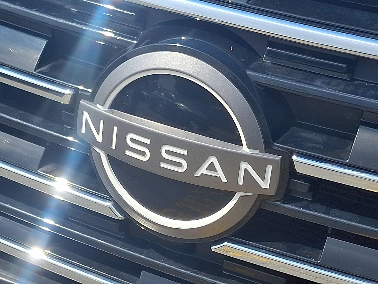 Used 2024 Nissan Rogue SV AWD/4WD image 29
