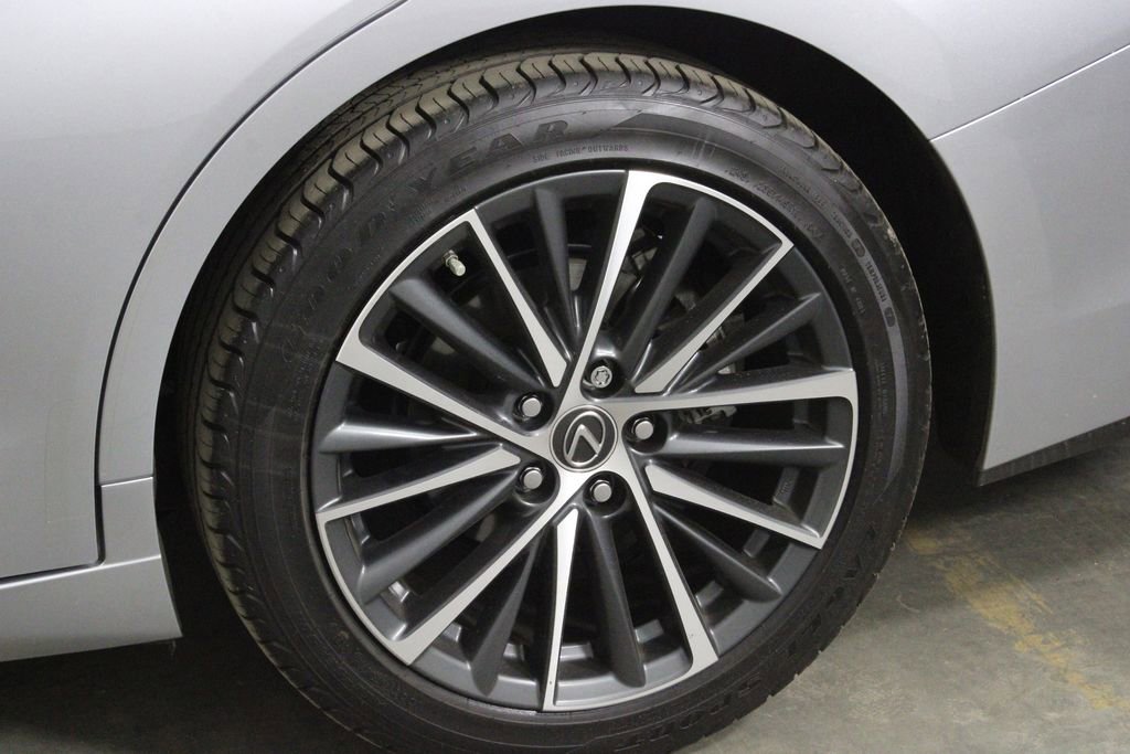 Used 2022 Lexus ES 350 w/ Premium Package image 42