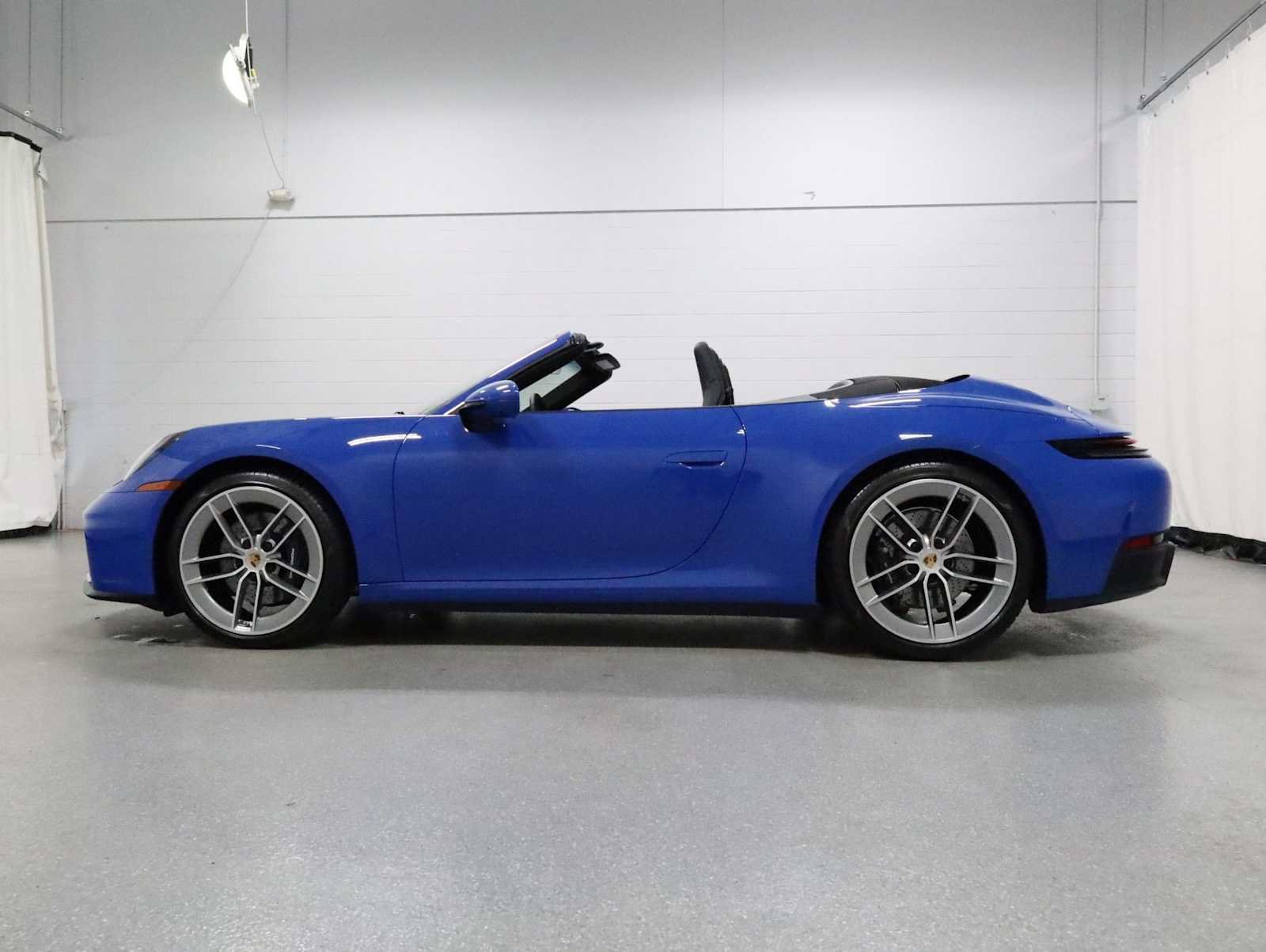 Certified 2025 Porsche 911 Carrera RWD video 2