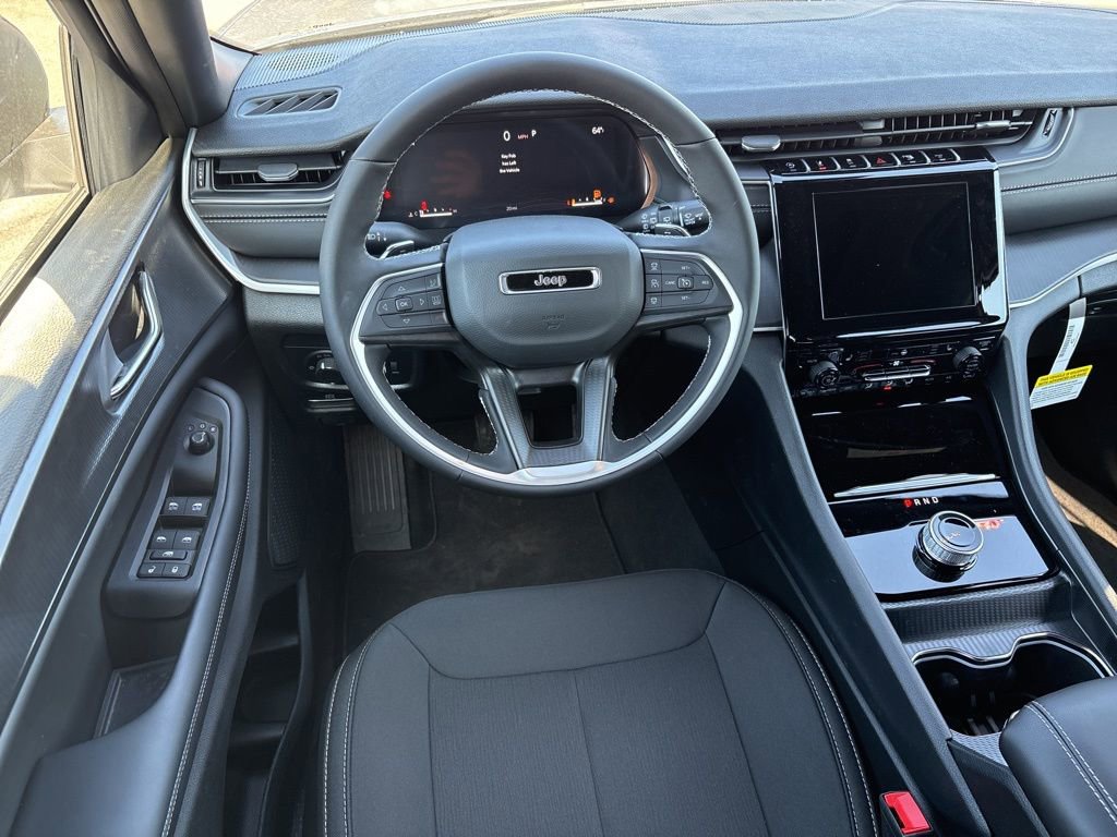 New 2026 Jeep Grand Cherokee Laredo X image 11