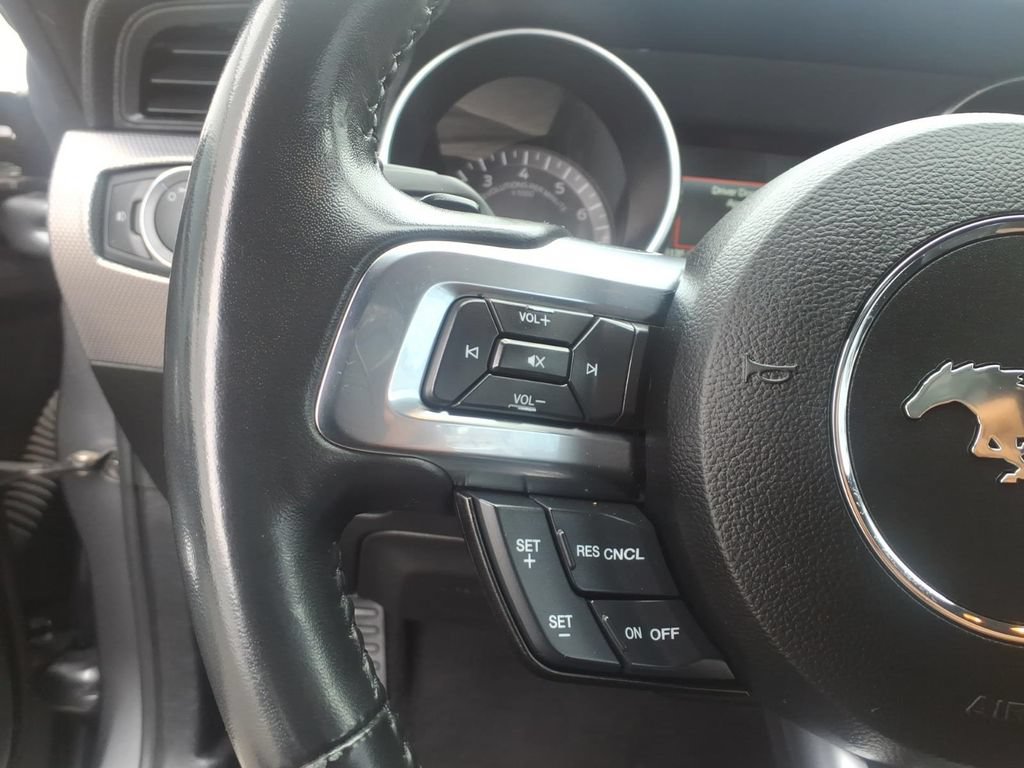 Used 2021 Ford Mustang GT RWD image 29