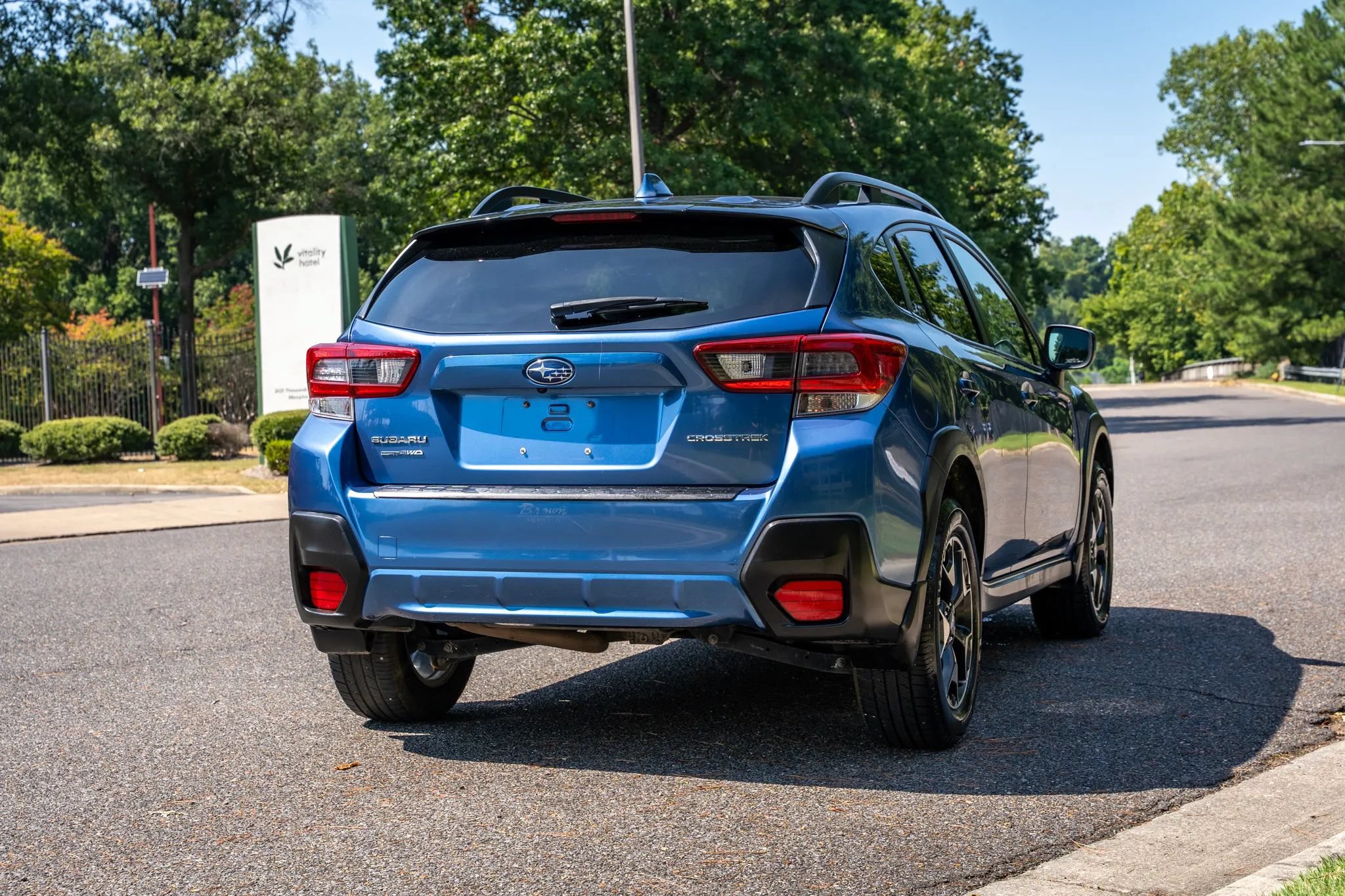Used 2020 Subaru Crosstrek 2.0i Premium w/ Moonroof Package 1 AWD/4WD image 6