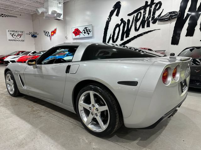 Used 2008 Chevrolet Corvette Coupe RWD image 3