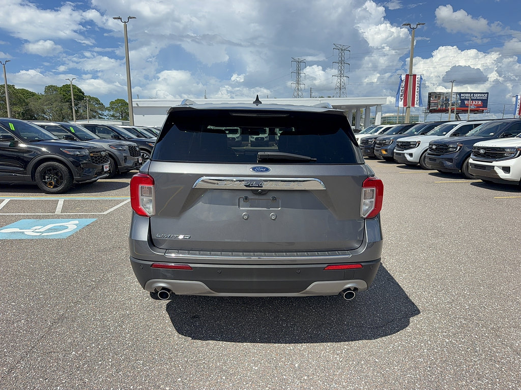 Certified 2022 Ford Explorer Limited RWD image 6