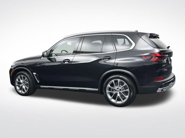 New 2026 BMW X5 xDrive50e w/ Executive Package AWD/4WD image 7