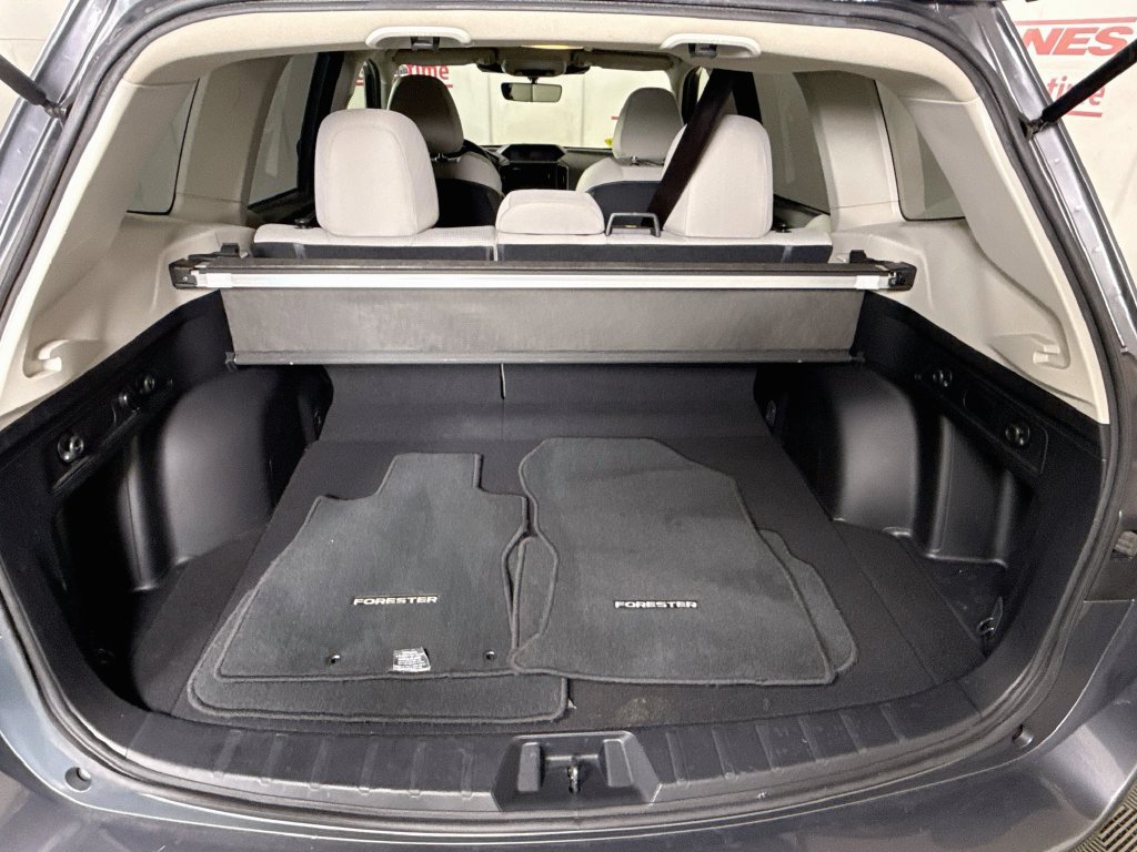 Used 2023 Subaru Forester AWD/4WD image 27