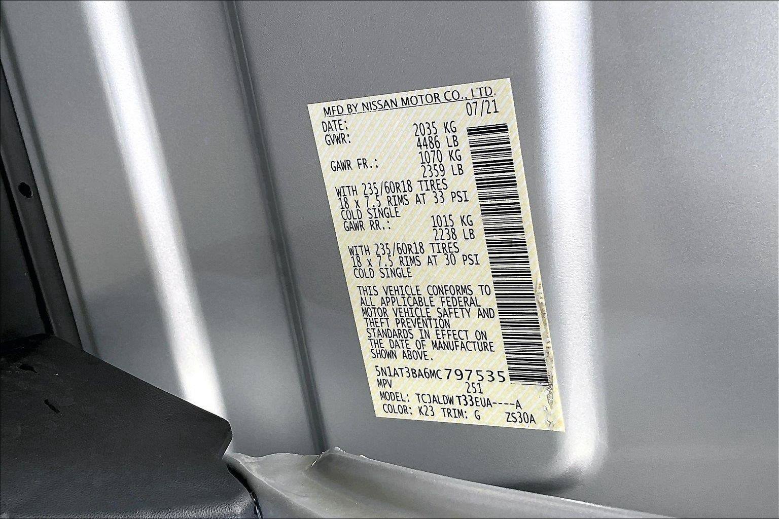 Certified 2021 Nissan Rogue SV FWD image 33
