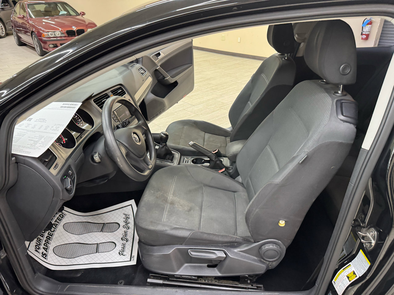 Used 2015 Volkswagen Golf S image 19