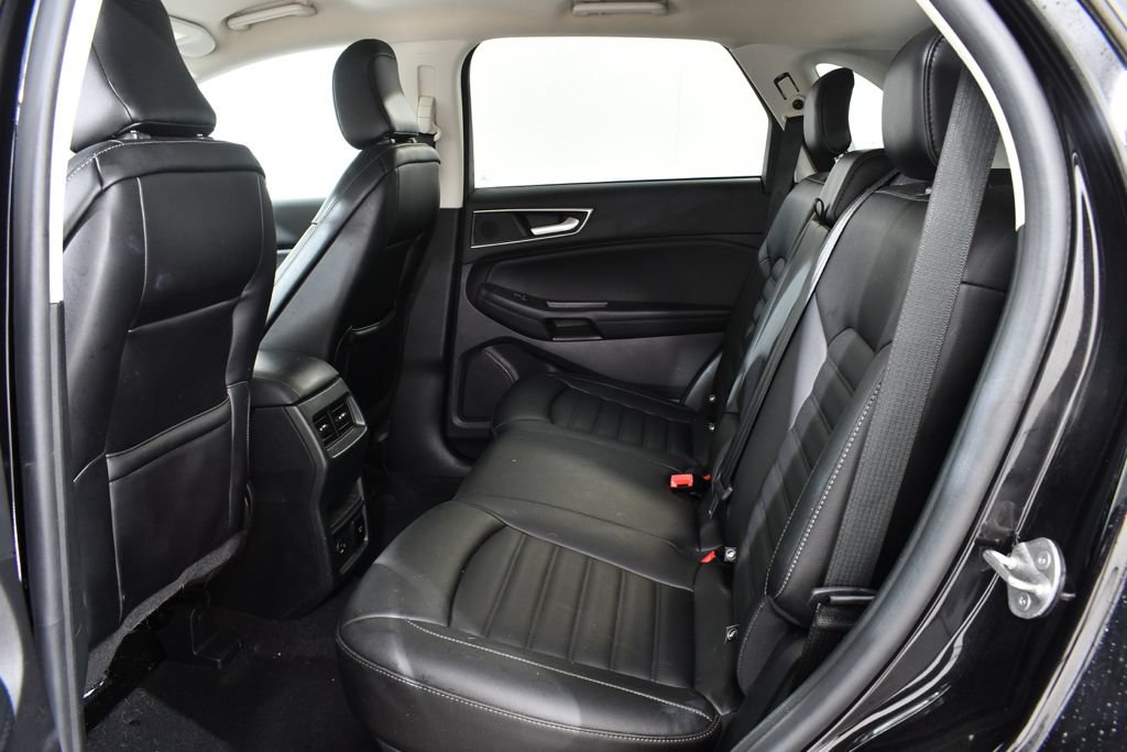 Used 2021 Ford Edge SEL w/ Convenience Package AWD/4WD image 16