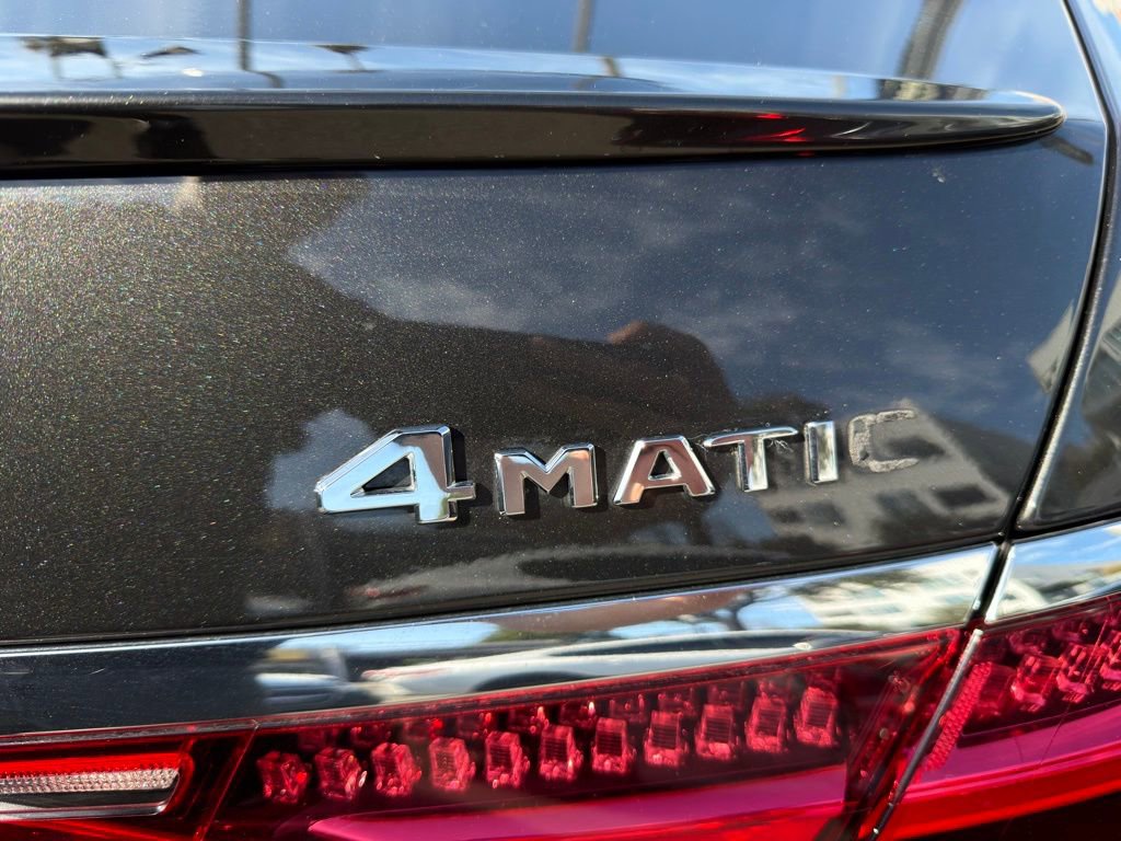Used 2022 Mercedes-Benz S 500 4MATIC w/ AMG Line Package image 7