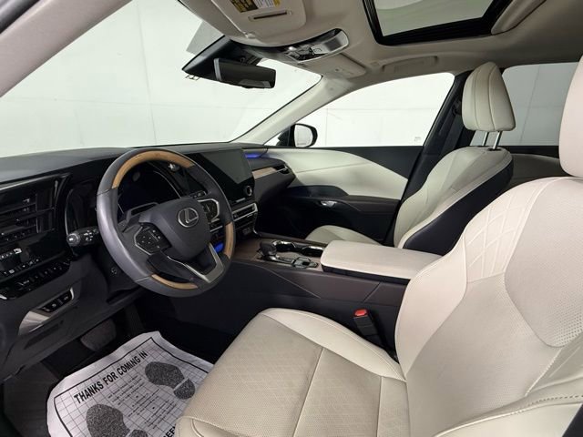 Used 2025 Lexus RX 350 Premium Plus w/ Convenience Package image 6