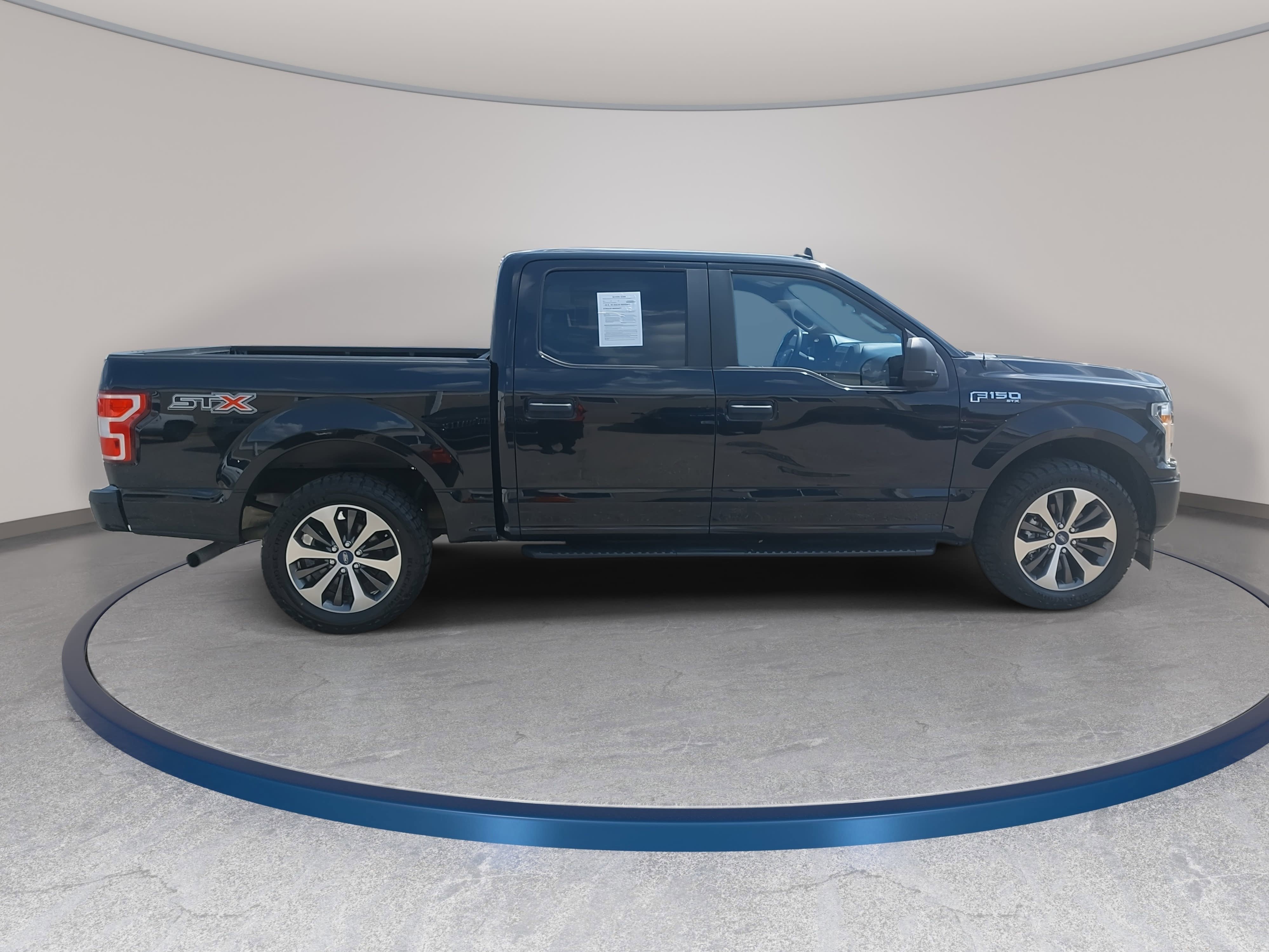 Used 2020 Ford F150 XL w/ Equipment Group 101A Mid RWD image 4