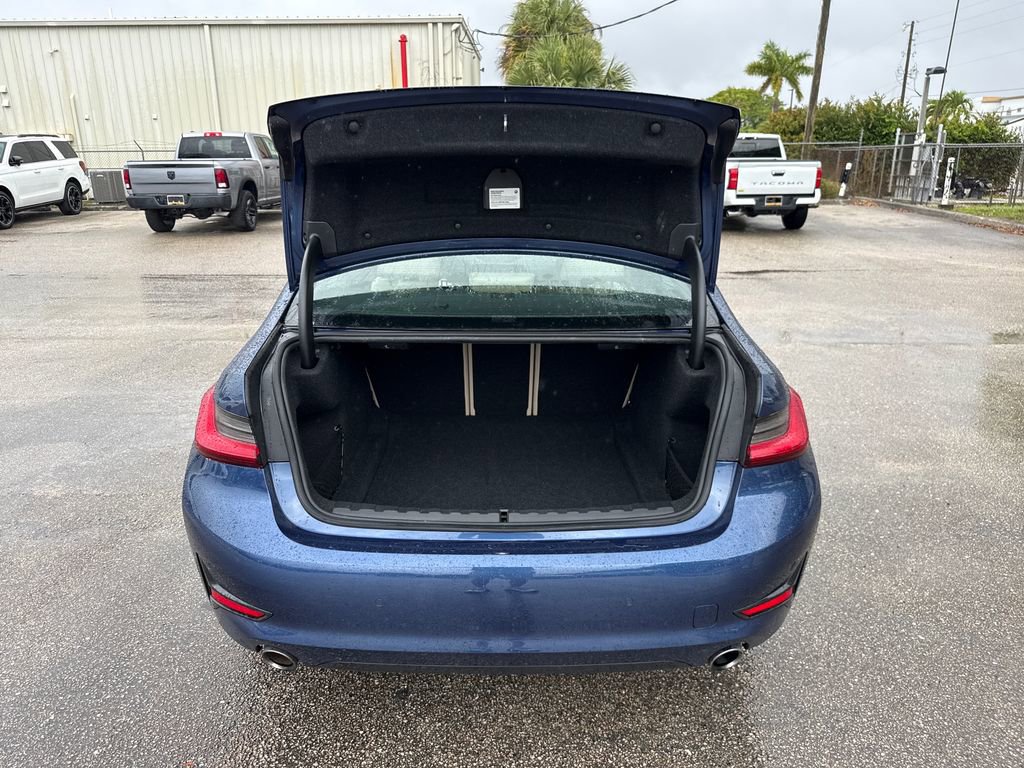Used 2021 BMW 330i Sedan w/ Convenience Package image 28