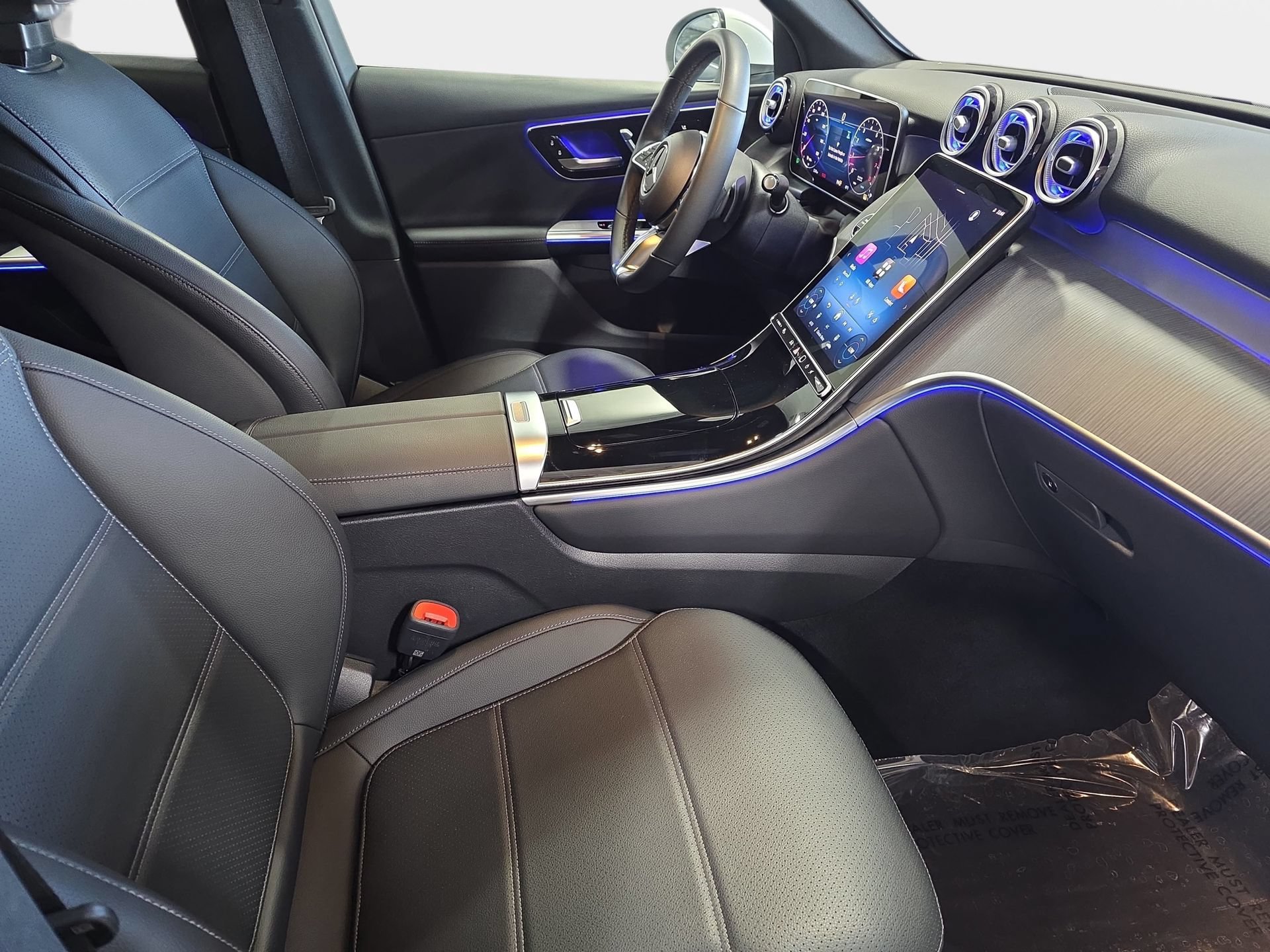 Certified 2025 Mercedes-Benz GLC 300 4MATIC image 10