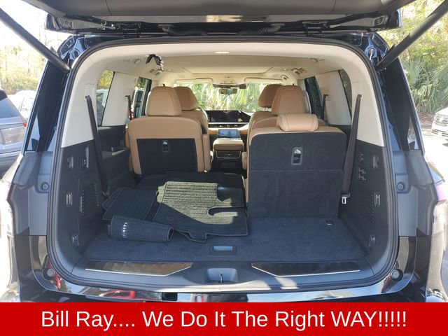Used 2025 INFINITI QX80 Sensory image 6