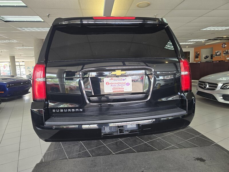 Used 2020 Chevrolet Suburban LT AWD/4WD image 5