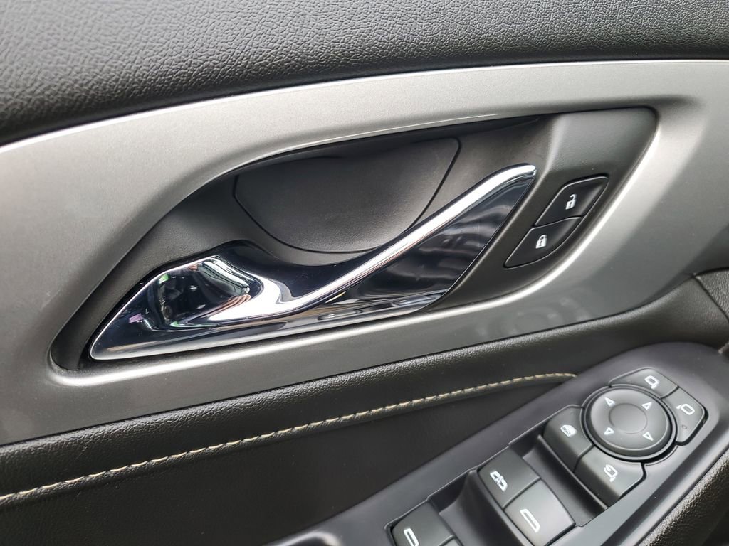 Used 2022 Chevrolet Traverse LT w/ LT Premium Package image 29