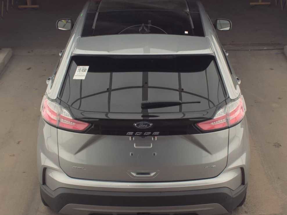 Used 2023 Ford Edge SEL w/ Convenience Package image 5