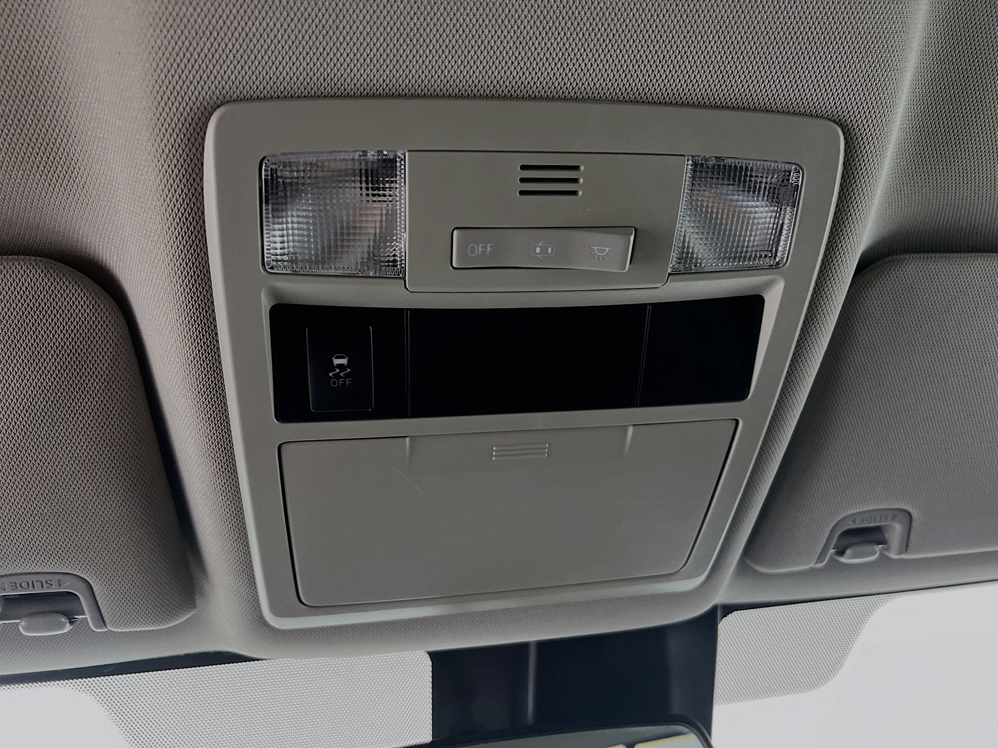 Used 2019 Toyota Tacoma SR w/ SR Convenience Package RWD image 20