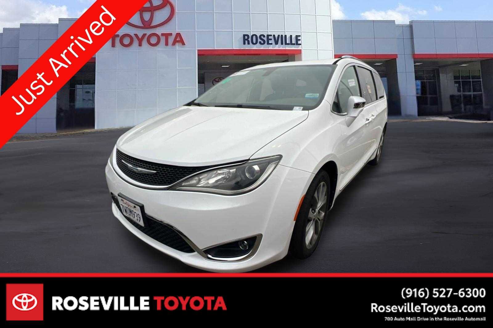 Used 2017 Chrysler Pacifica Limited