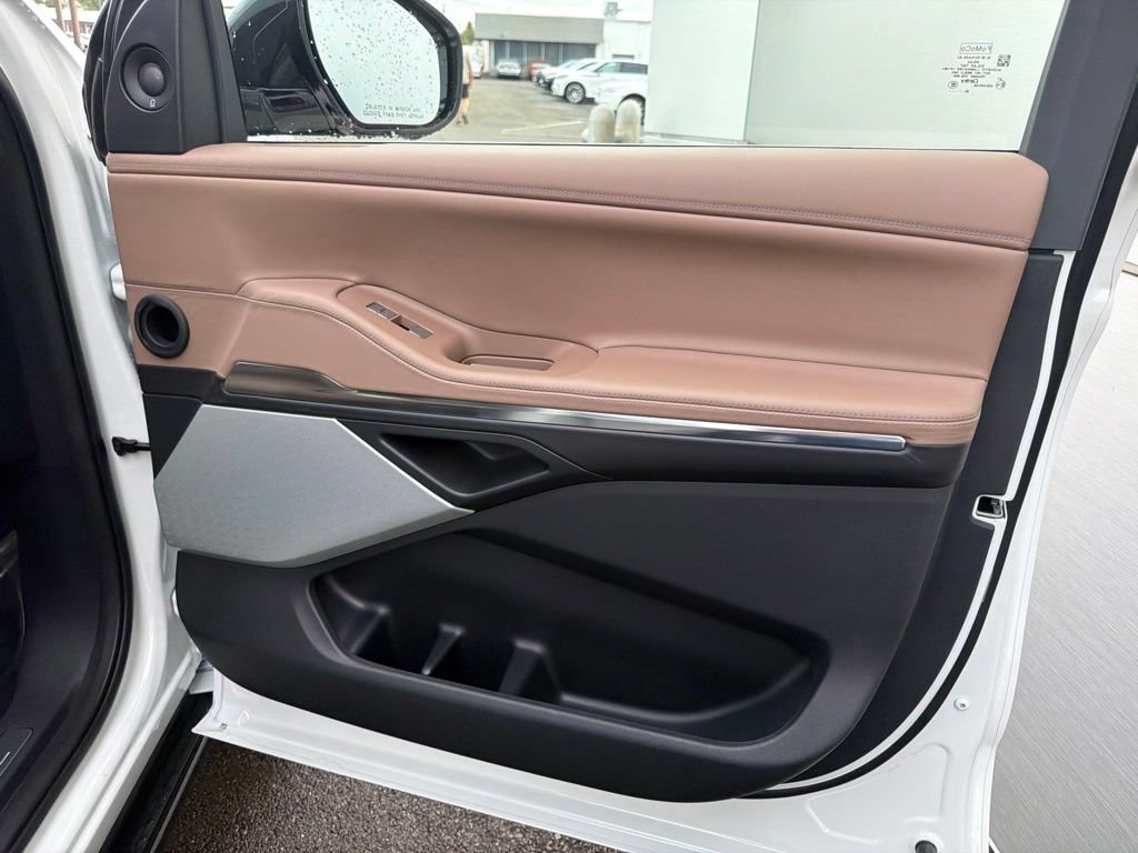 New 2027 Lincoln Navigator Black Label AWD/4WD image 7
