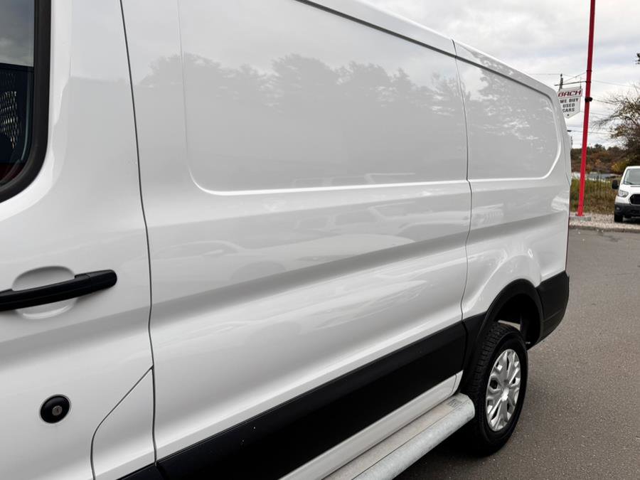 Used 2024 Ford Transit 250 Low Roof w/ Exterior Upgrade Package image 8