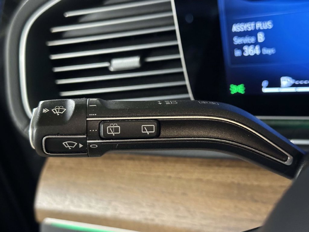 Used 2025 Mercedes-Benz GLS 450 4MATIC w/ AMG Line Exterior image 33
