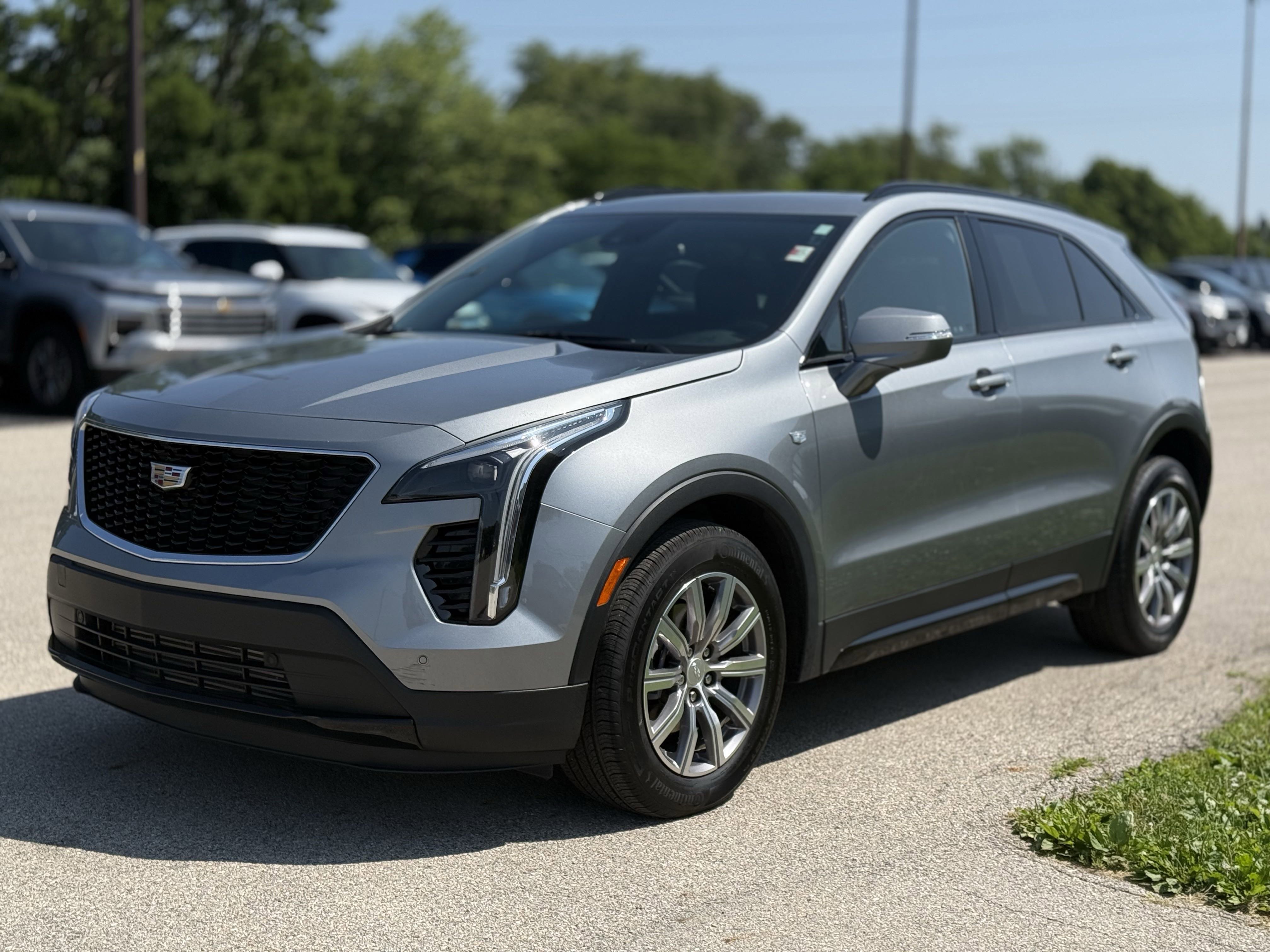 Certified 2023 Cadillac XT4 Sport w/ Cold Weather Package image 9