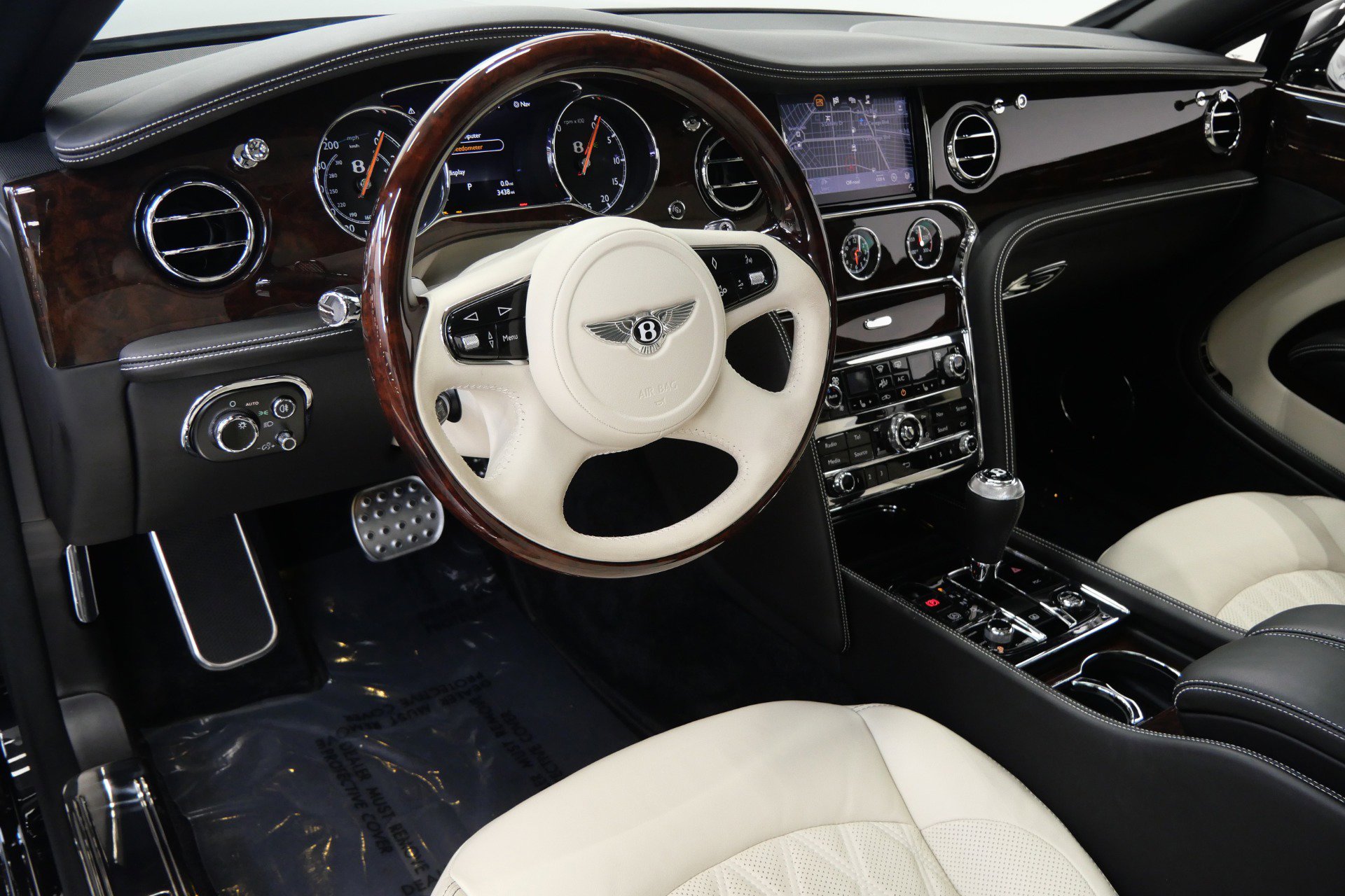 Used 2020 Bentley Mulsanne Speed RWD image 13