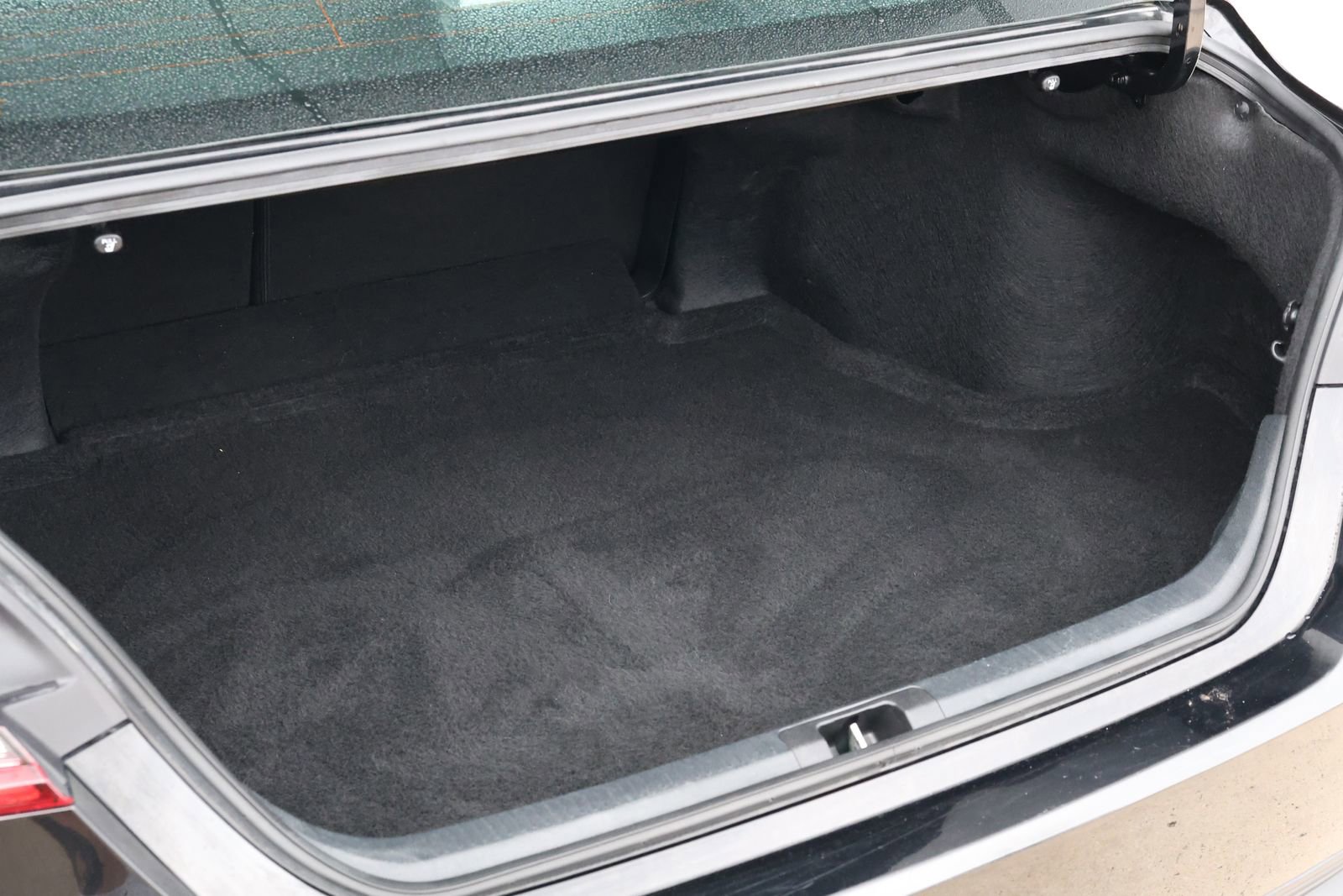 Used 2025 Toyota Camry SE FWD image 32