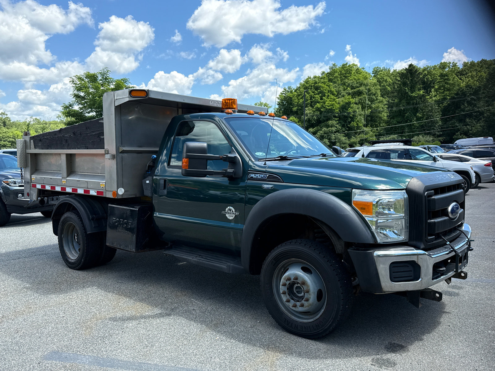Used 2011 Ford F550 4x4 Regular Cab Super Duty w/ Payload Upgrade Pkg